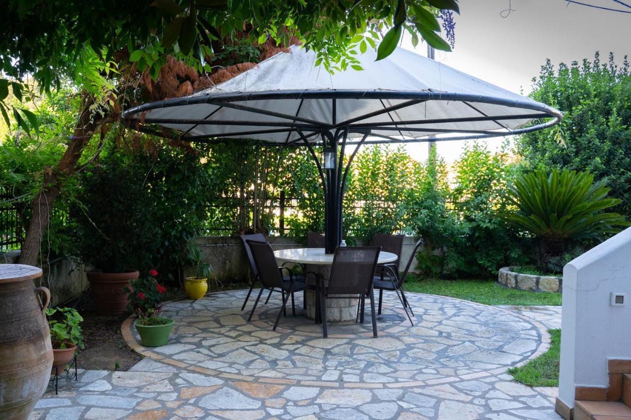 Villa Dina Sívota Екстериор снимка