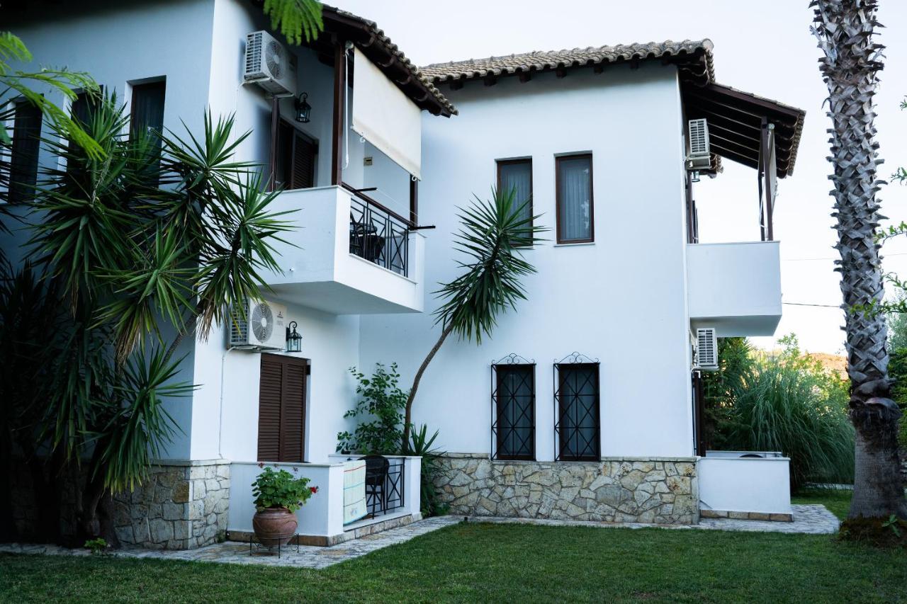 Villa Dina Sívota Екстериор снимка